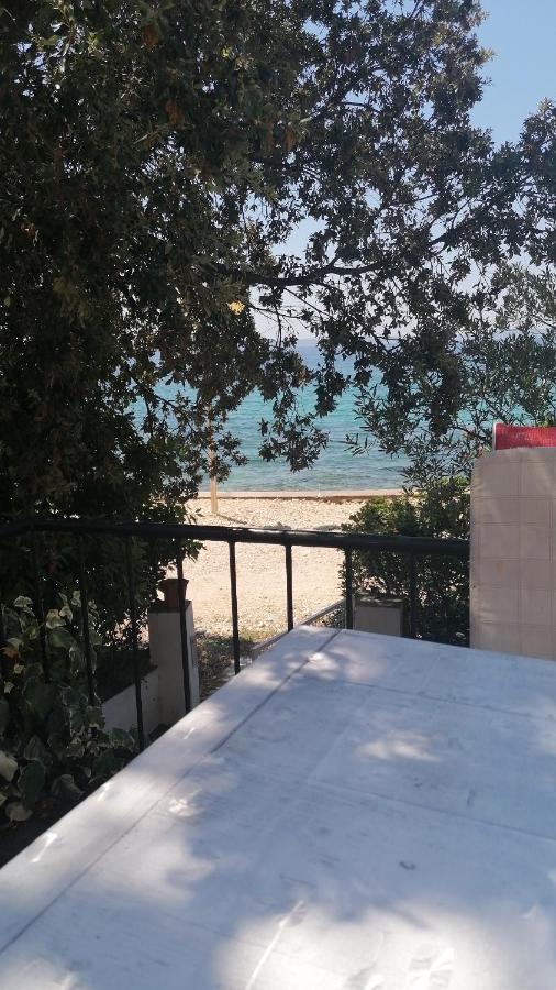Beach House Paula Petrčane Exterior foto